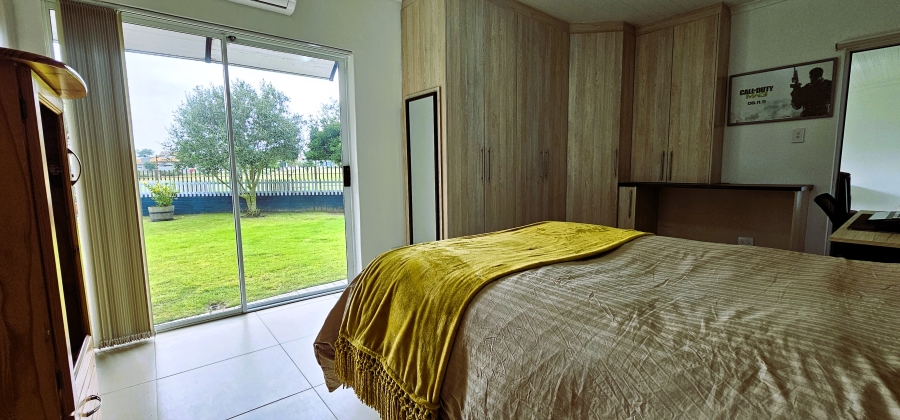 4 Bedroom Property for Sale in Country Club Western Cape